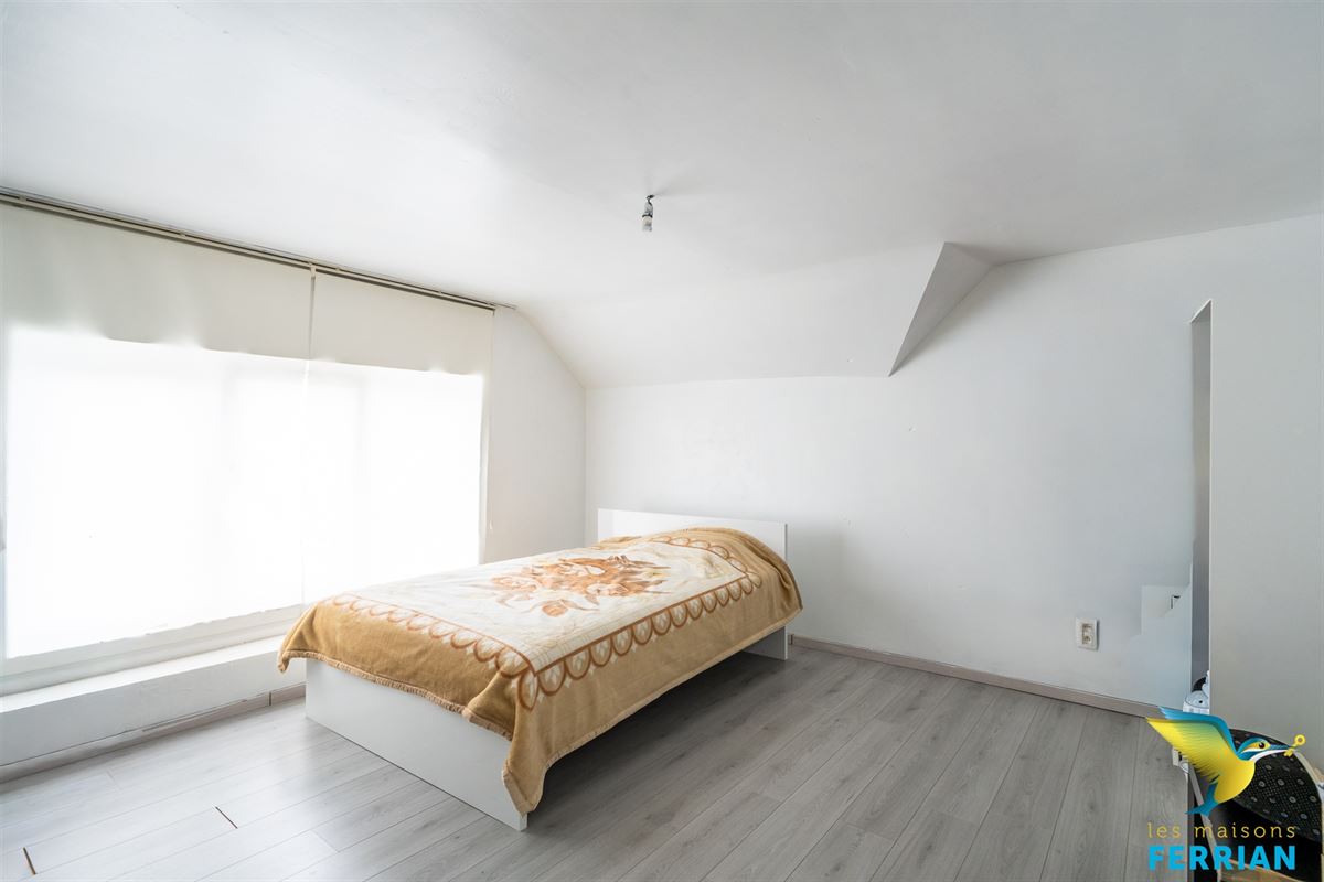 Maison unifamiliale à Châtelet (4 chambres)