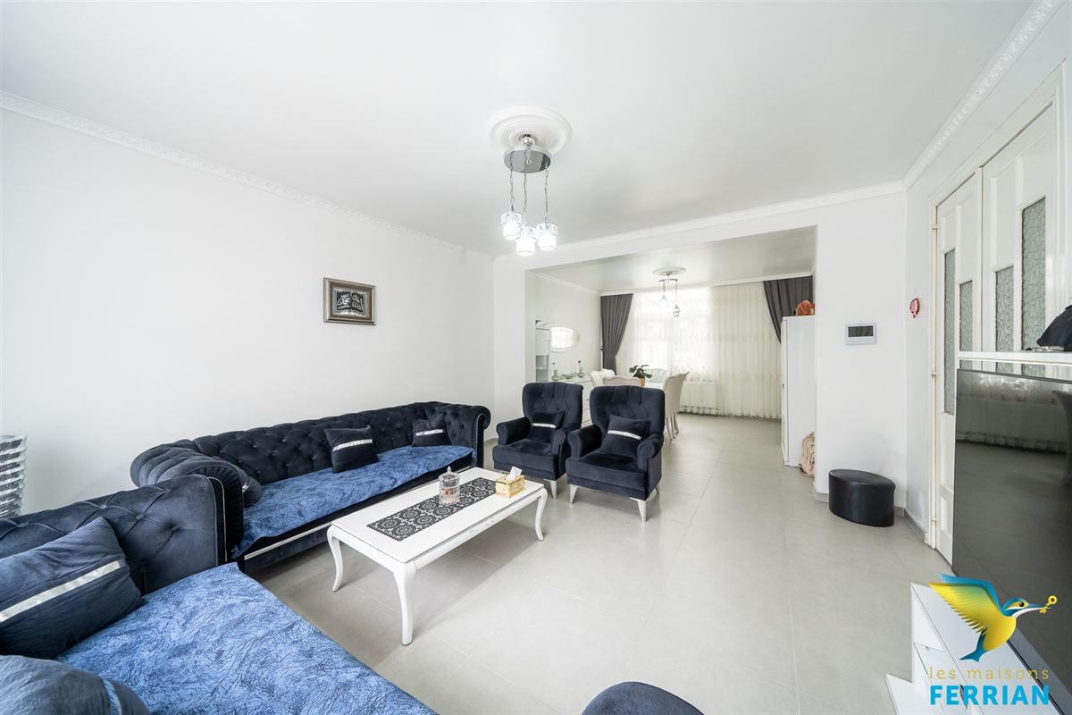 Maison unifamiliale à Châtelet (4 chambres)