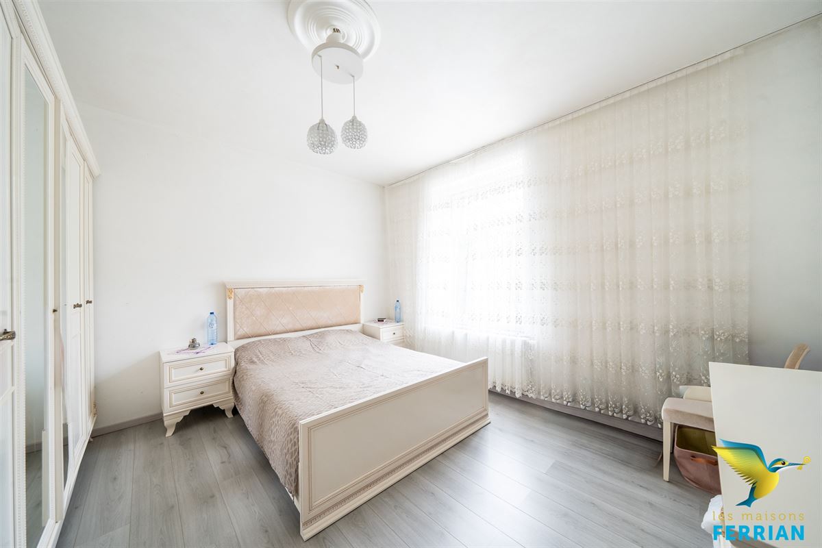 Maison unifamiliale à Châtelet (4 chambres)