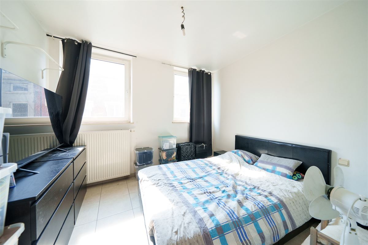 Appartement à Roux (1 chambre)