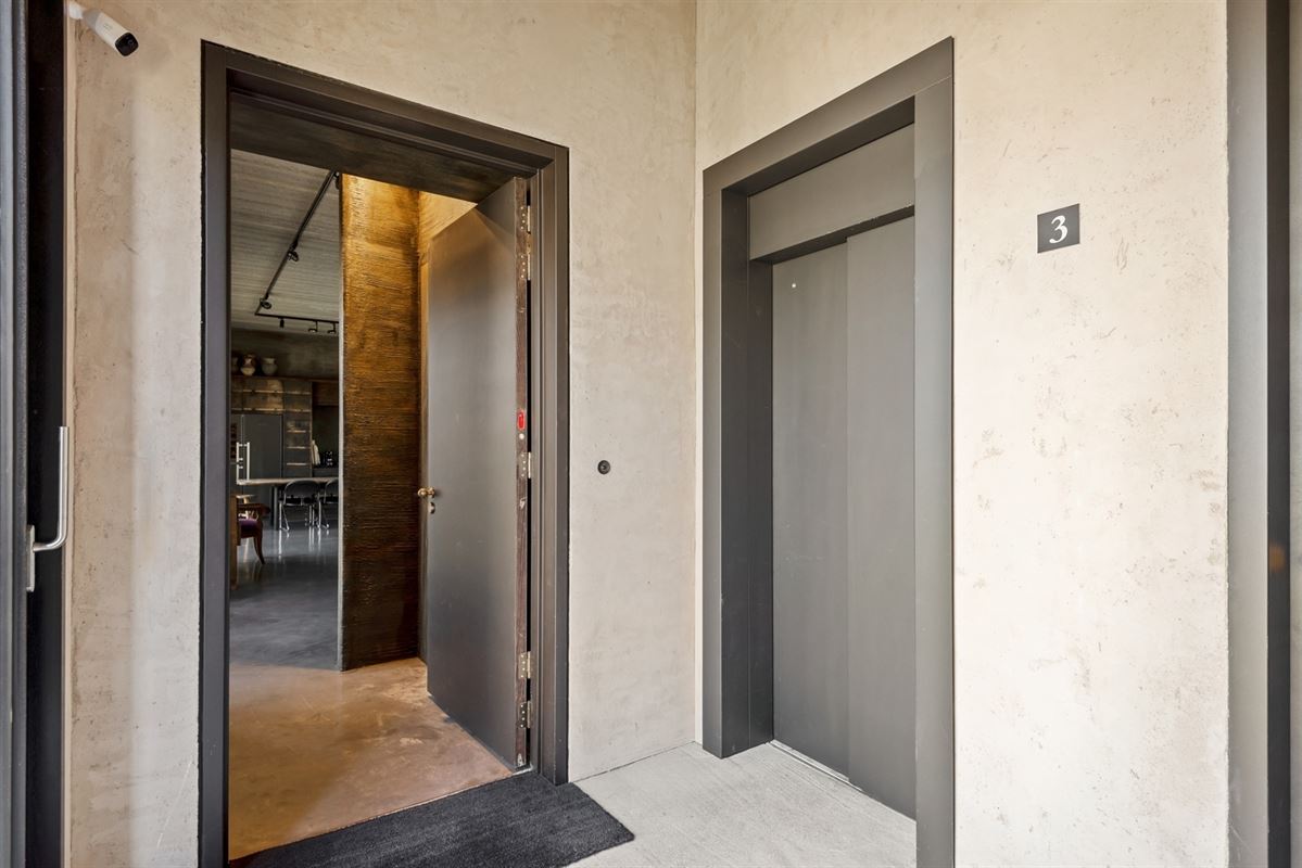 Exclusief appartement met ruime terrassen gelegen in het exclusieve woonconcept "Het Kanaal".