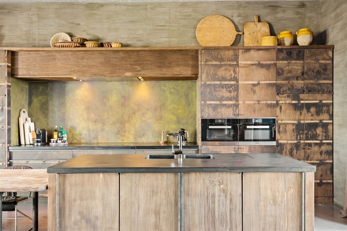Exclusief appartement met ruime terrassen gelegen in het exclusieve woonconcept "Het Kanaal".