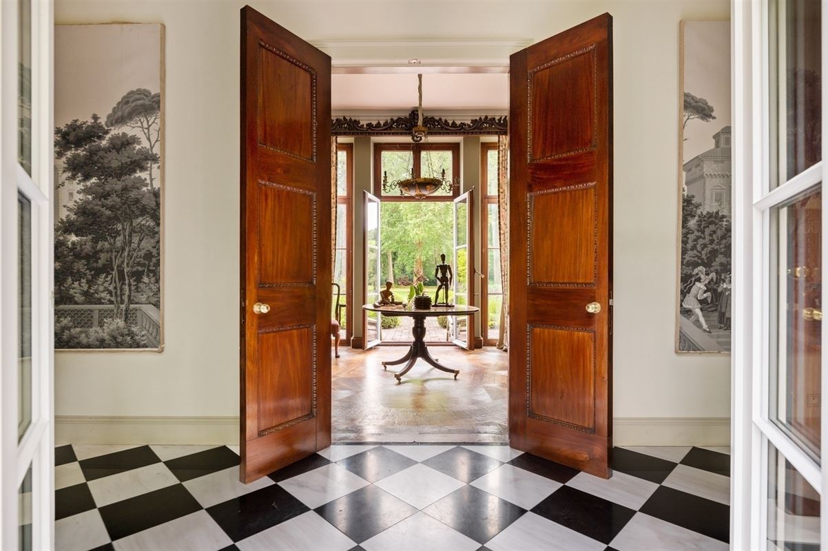 Exclusief domein van ca. 3,7 Ha met prachtige villa