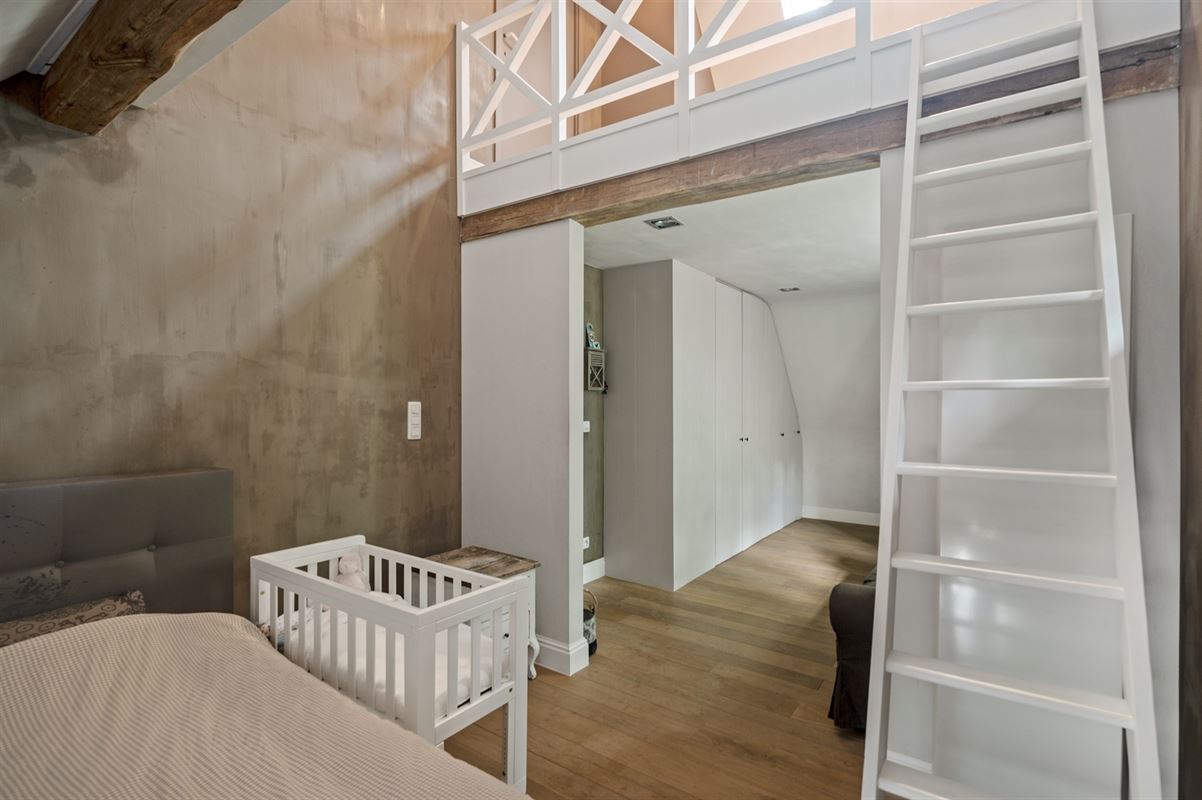Exclusive villa with very high quality finishes