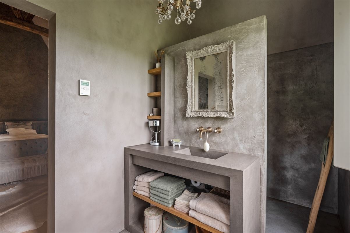 Exclusive villa with very high quality finishes