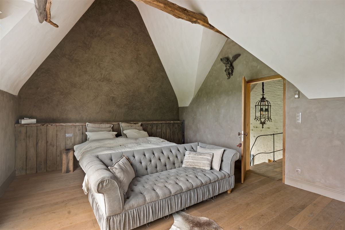 Exclusive villa with very high quality finishes