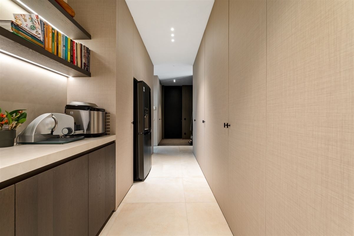 Luxuriously finished villa in a residential neighborhood