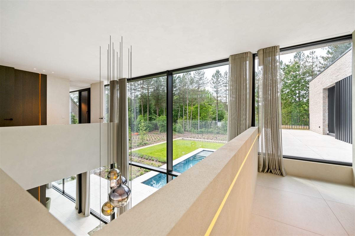 Luxuriously finished villa in a residential neighborhood