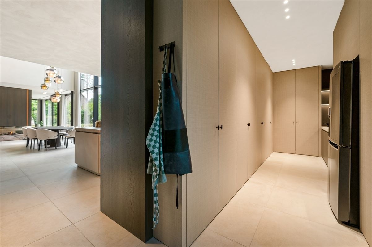 Luxuriously finished villa in a residential neighborhood