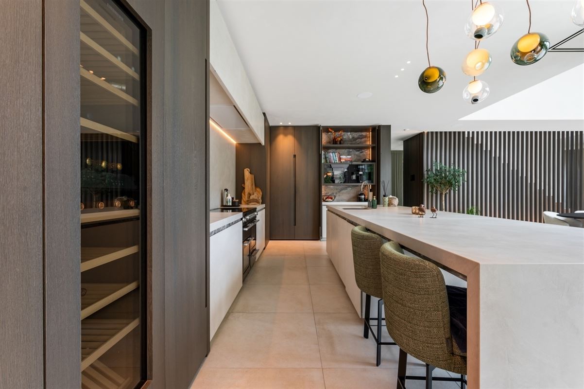 Luxuriously finished villa in a residential neighborhood