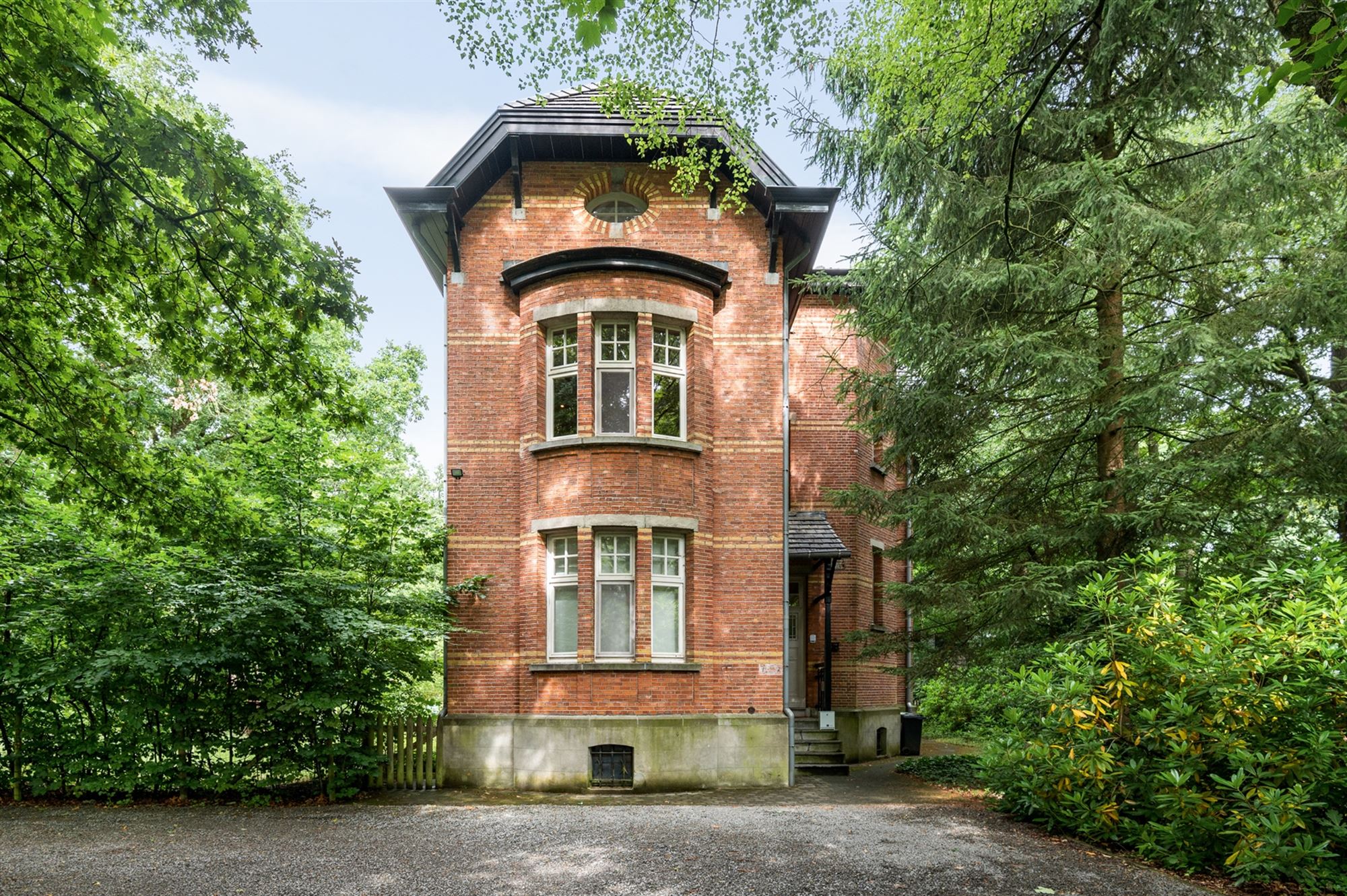 Karaktervolle woning op rustige locatie