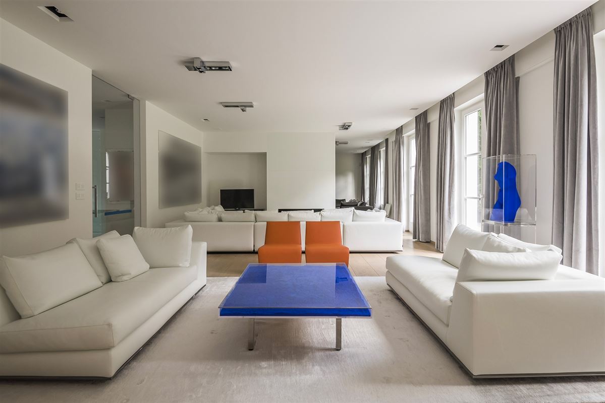 Exclusieve villa met parktuin van ca. 1.9 Ha