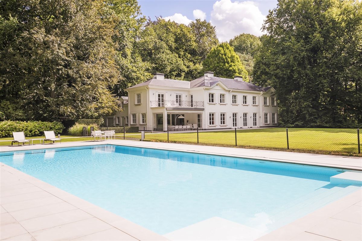 Exclusieve villa met parktuin van ca. 1.9 Ha