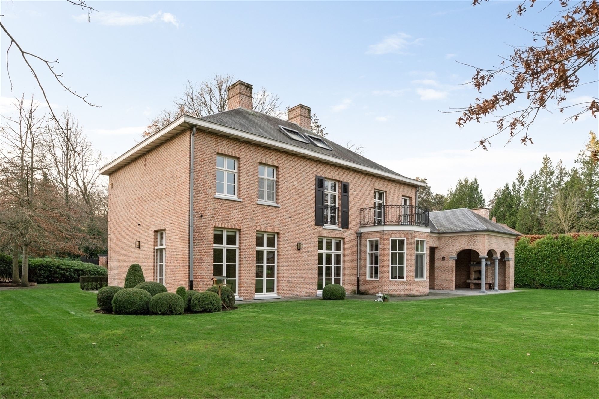 Statige villa in Manoir stijl op toplocatie
