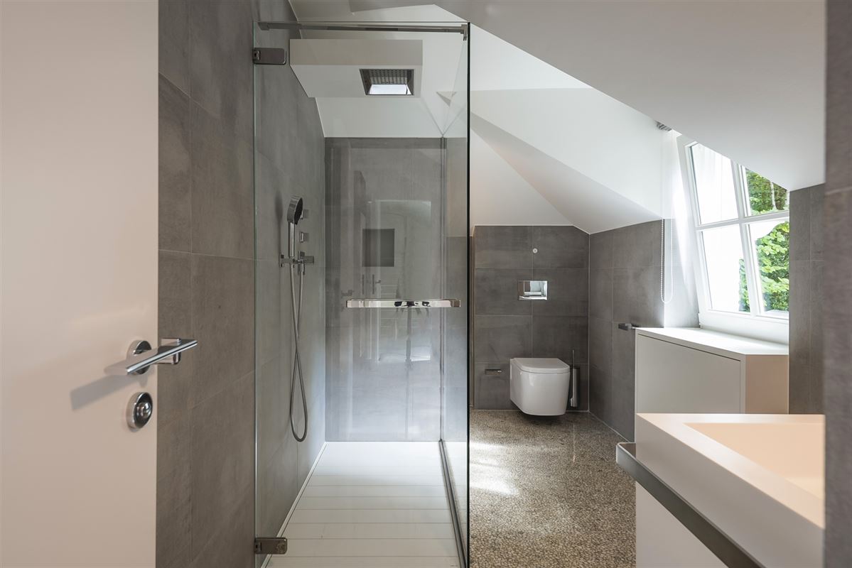 Exclusieve villa met parktuin van ca. 1.9 Ha
