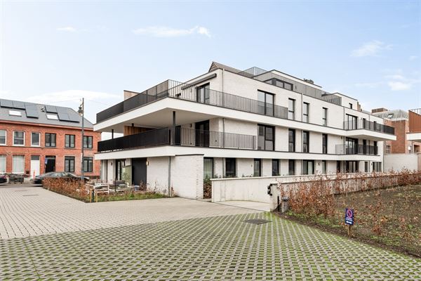 Luxe penthouse appartement in residentie Bloemenhof