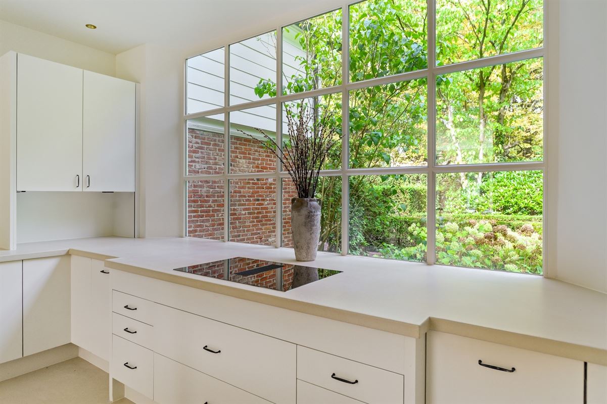 Spacious villa with an indoor pool in a prime location