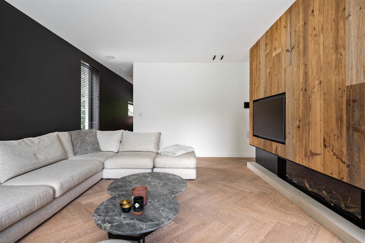 Luxury villa in quiet and discreet location
