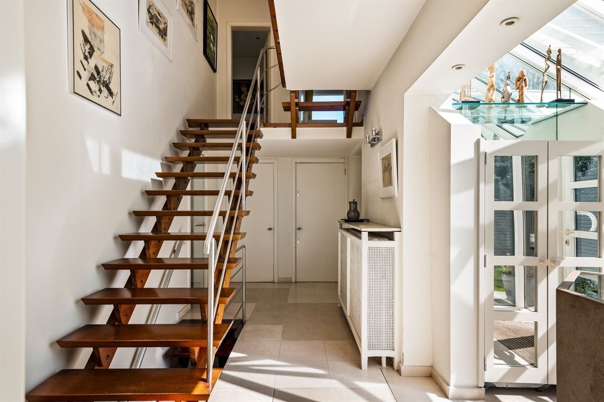 Villa to renovate in highly sought after location
