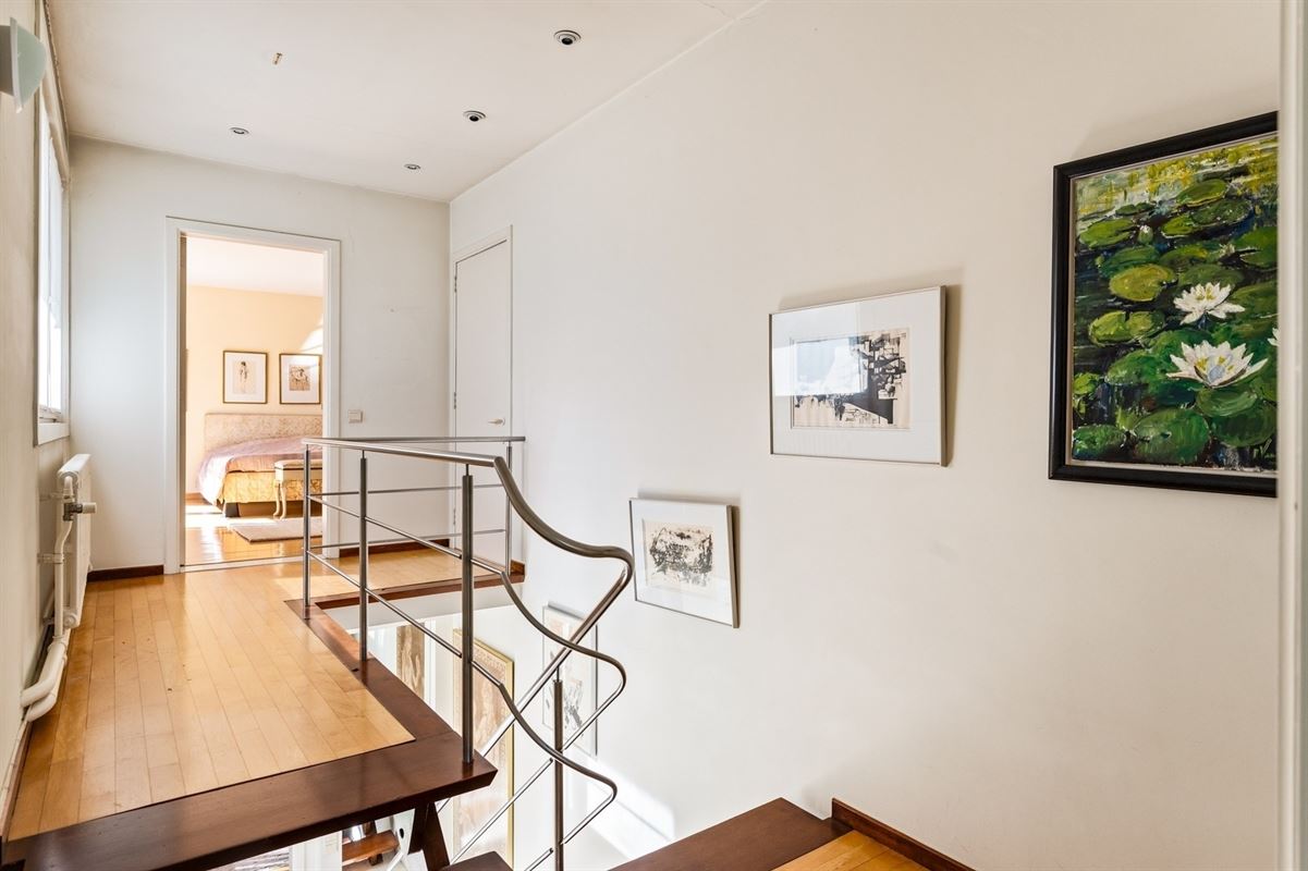 Villa to renovate in highly sought after location