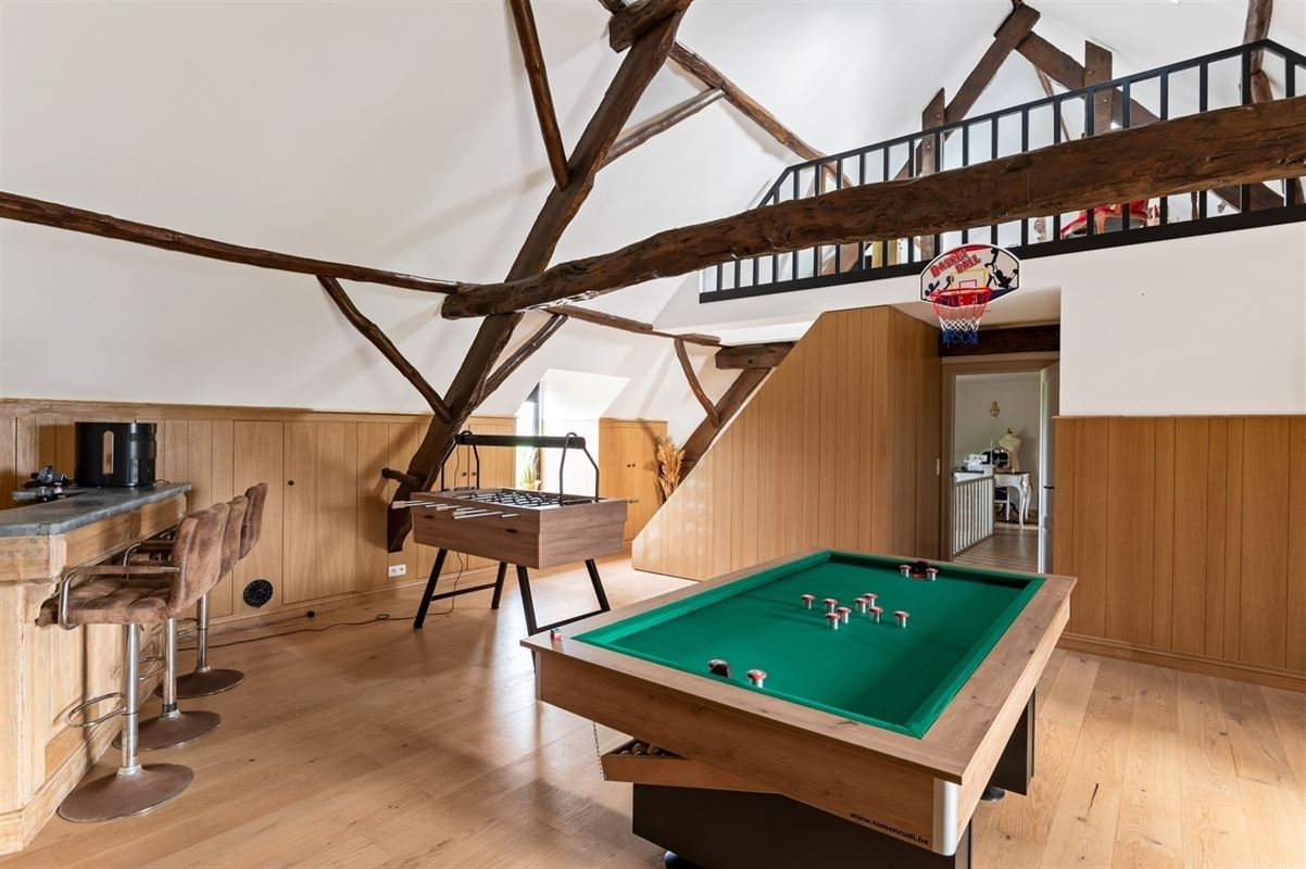 Unique, luxurious farmhouse with an indoor pool, spa, and golf course