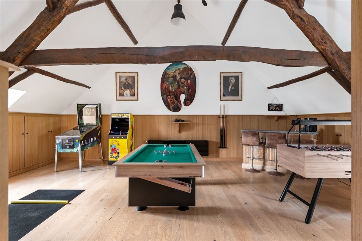 Unique, luxurious farmhouse with an indoor pool, spa, and golf course