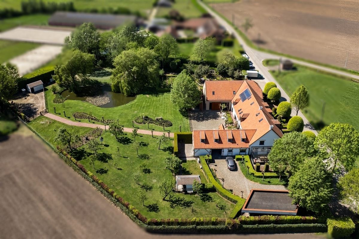 Unique, luxurious farmhouse with an indoor pool, spa, and golf course