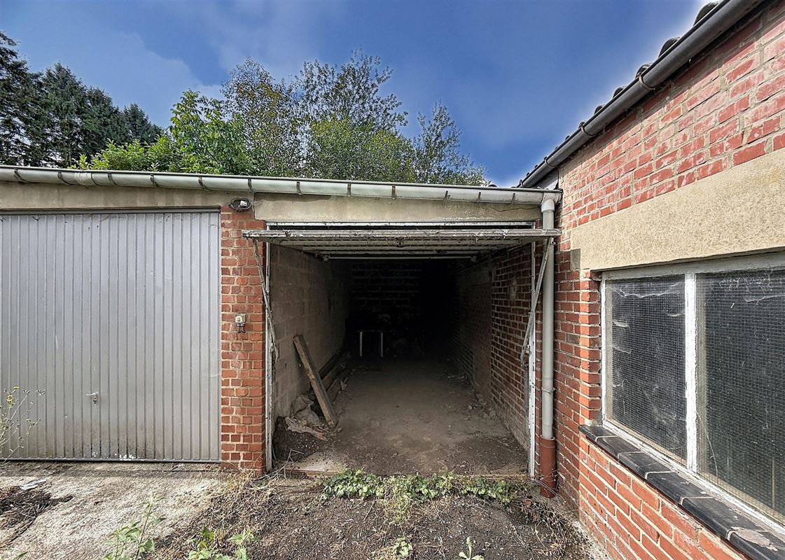 Garage à vendre à Châtelet
