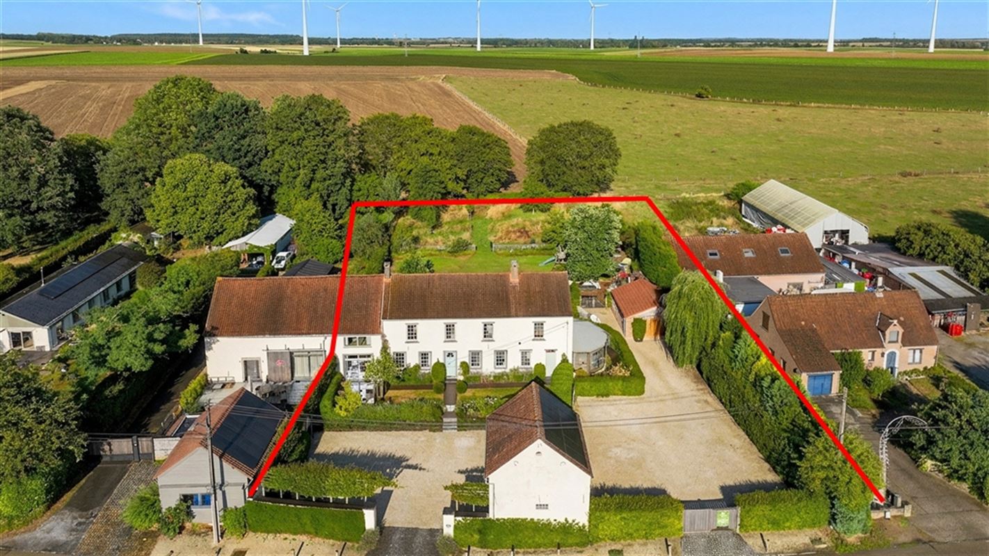Fermette complètement rénovée à vendre à Rosseignies
