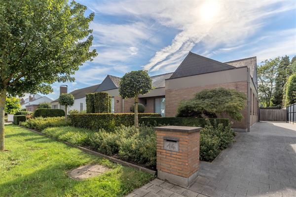 Woning met 4 slaapkamers in rustige wijk op 820m² grond