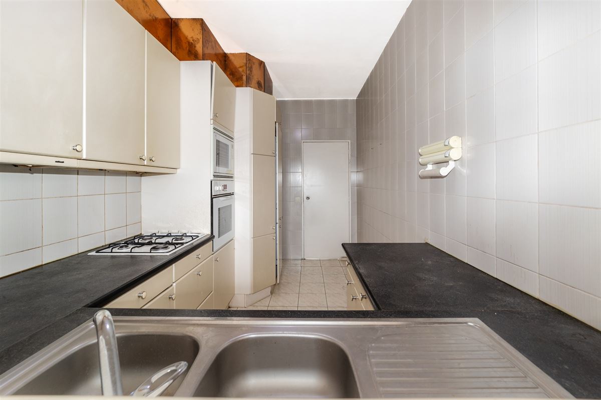 Ruim appartement met 2 slpk en terras