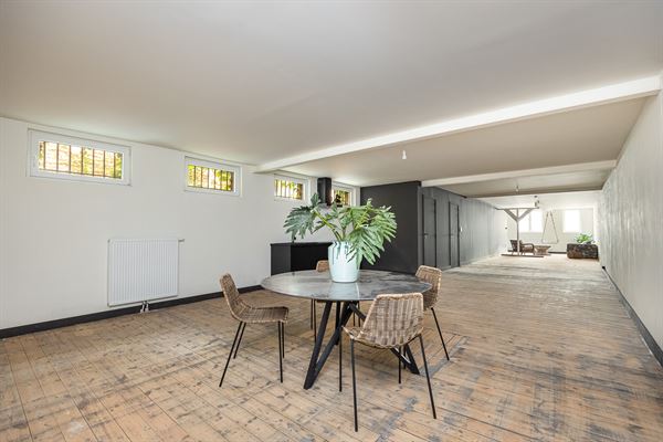 Atelier / polyvalente ruimte met loftallure