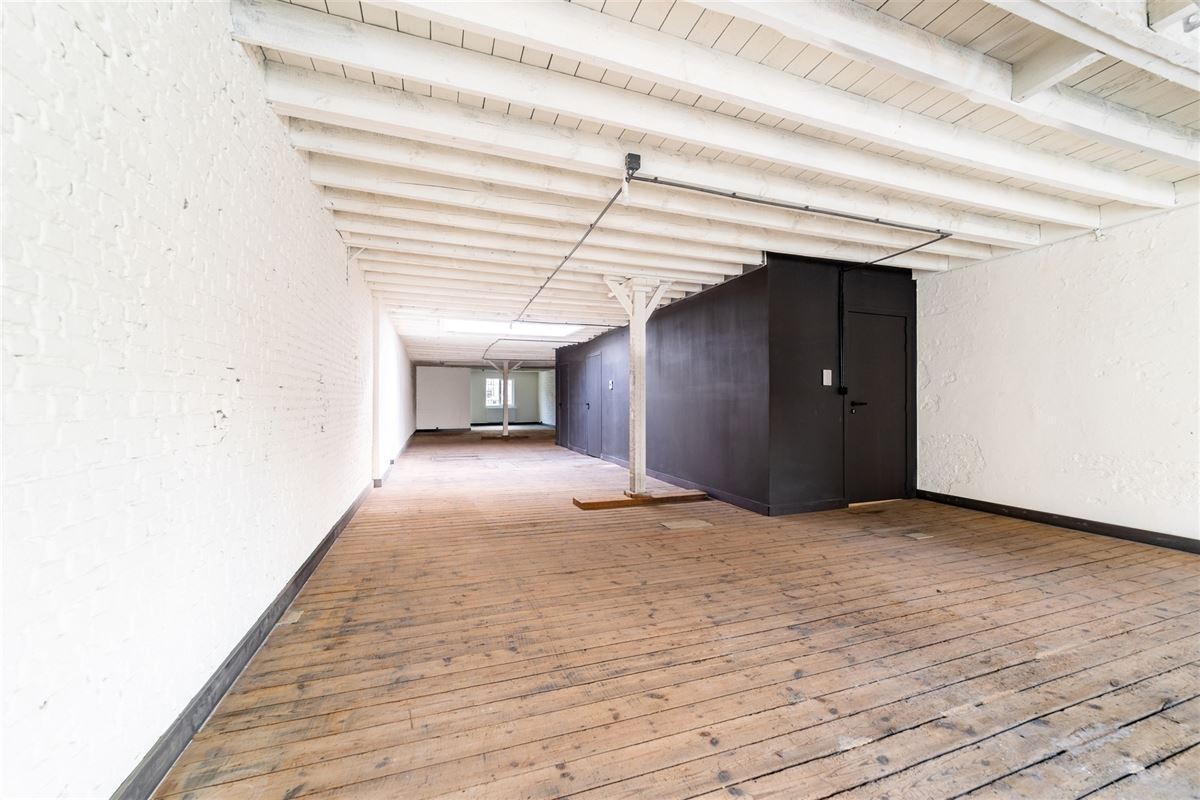 Atelier / polyvalente ruimte met loftallure