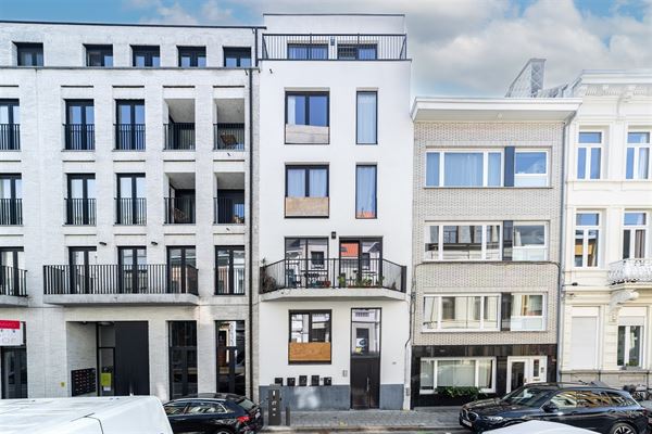 Duplex glvl appartement met 2 slk en tuin van 88 m²