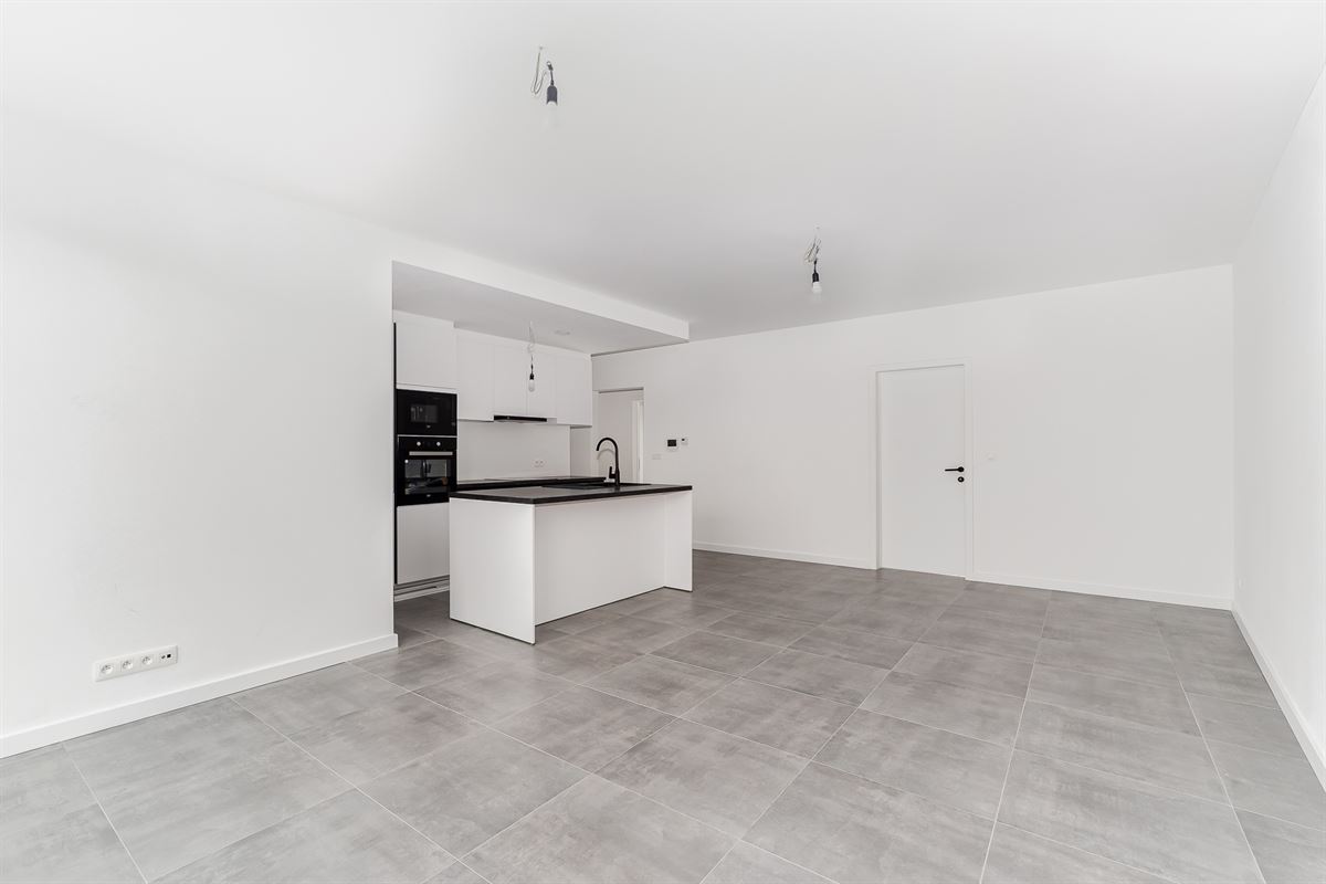 Nieuwbouw appartement 2 slpk met terras en P