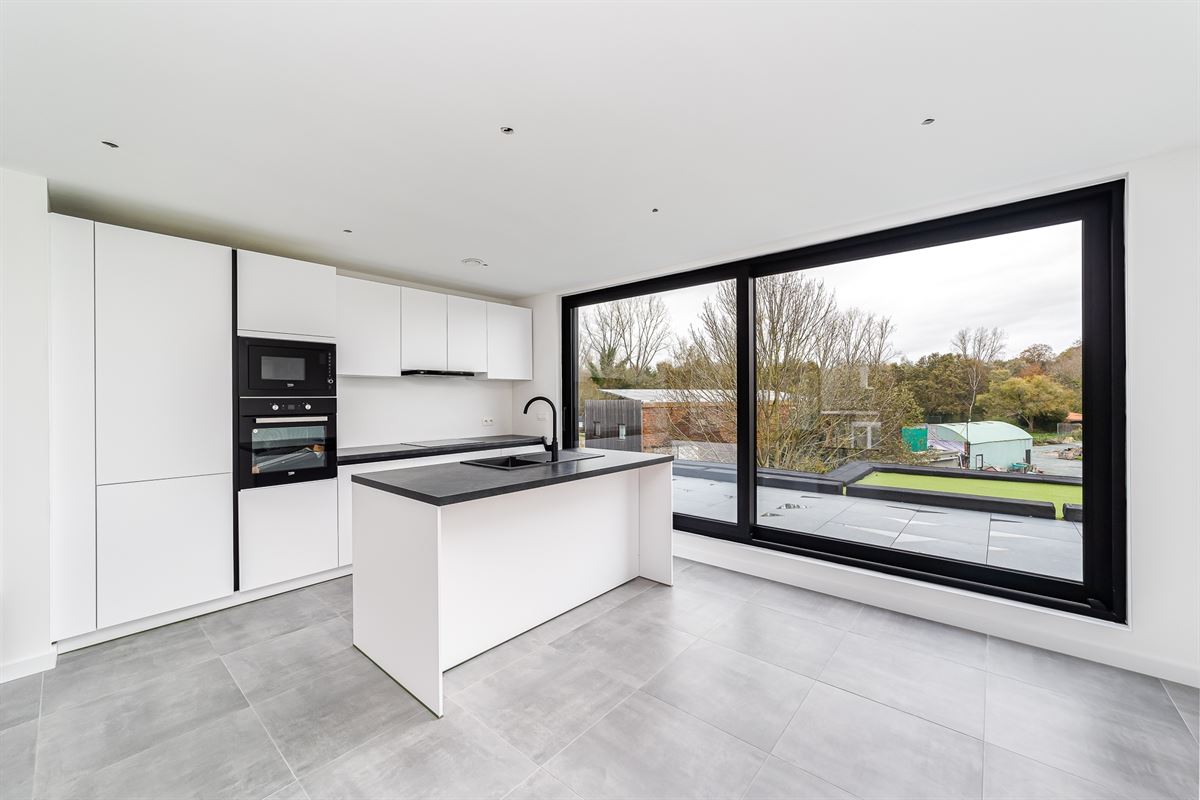 Nieuwbouw appartement 2 slpk met terras en P