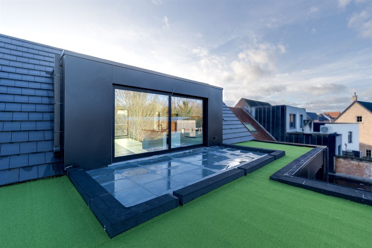 Nieuwbouw appartement 2 slpk met terras en P