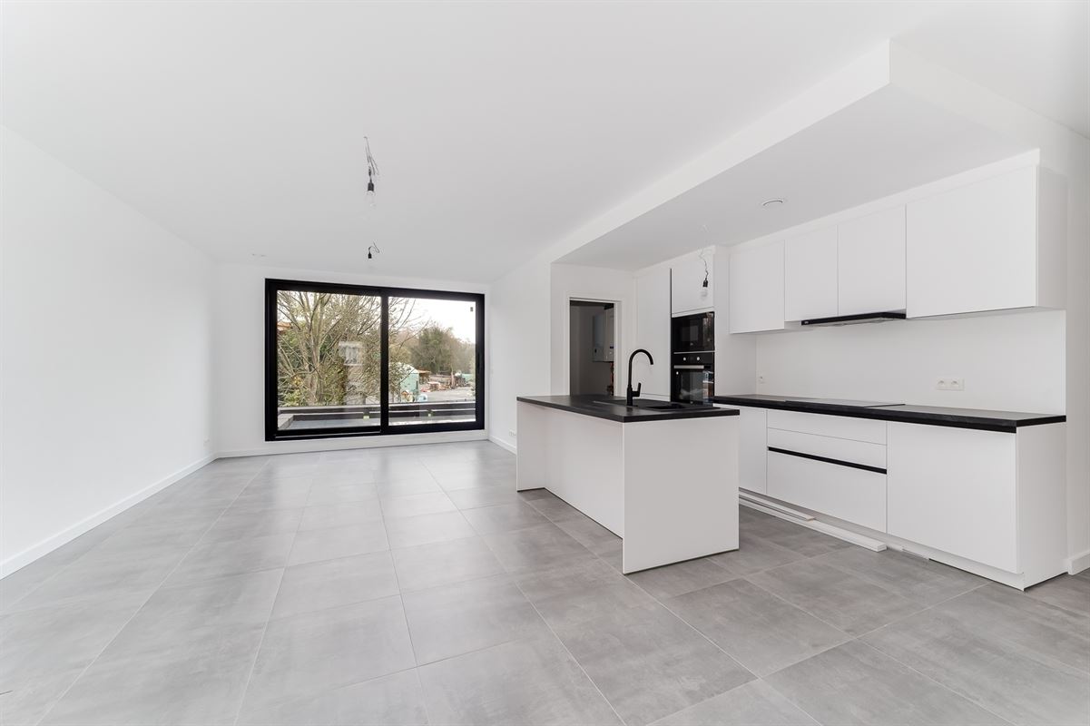 Nieuwbouw appartement 2 slpk met terras en P