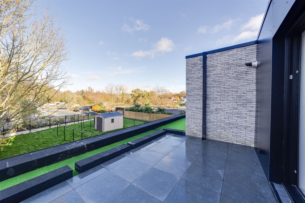 Nieuwbouw appartement 2 slpk met terras en P