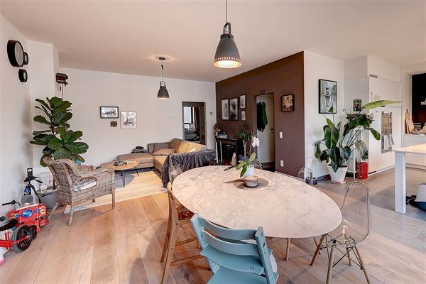 Luxueus appartement (120m²) met 2 slaapkamers en terras aan Operaplein