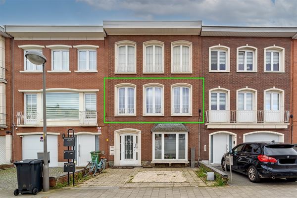 Instapklaar 2-slaapkamer appartement aan Rivierenhof