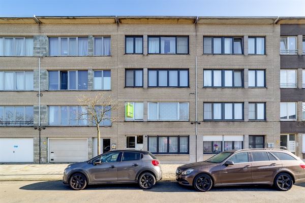 Appartement met 2/3 slpk in een klein gebouw