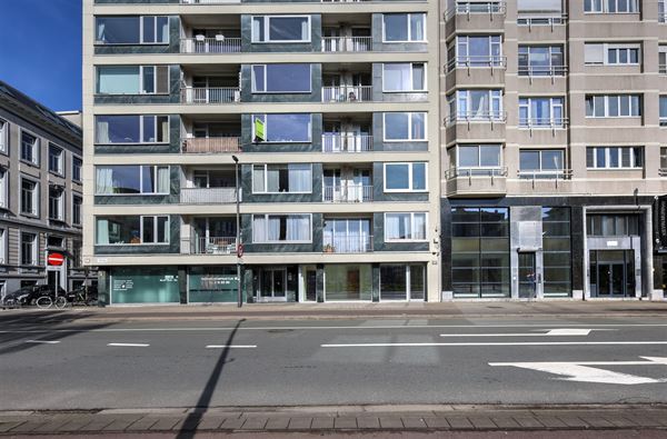 Lichtrijk 2 slaapkamer appartement in Antwerpen