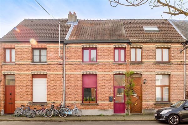 Super leuk huis met zuid tuin vlakbij centrum Mortsel