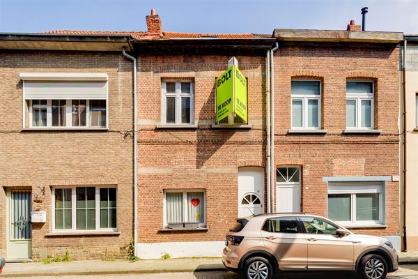 Te renoveren huis, 3 slpks en grote tuin