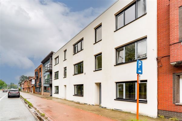 Gerenoveerd appartement met 2 slaapkamers en terras centrum Turnhout