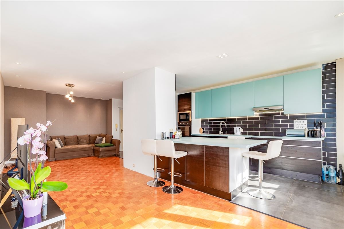 Instapklaar appartement met 3 slpk en zonnig terras