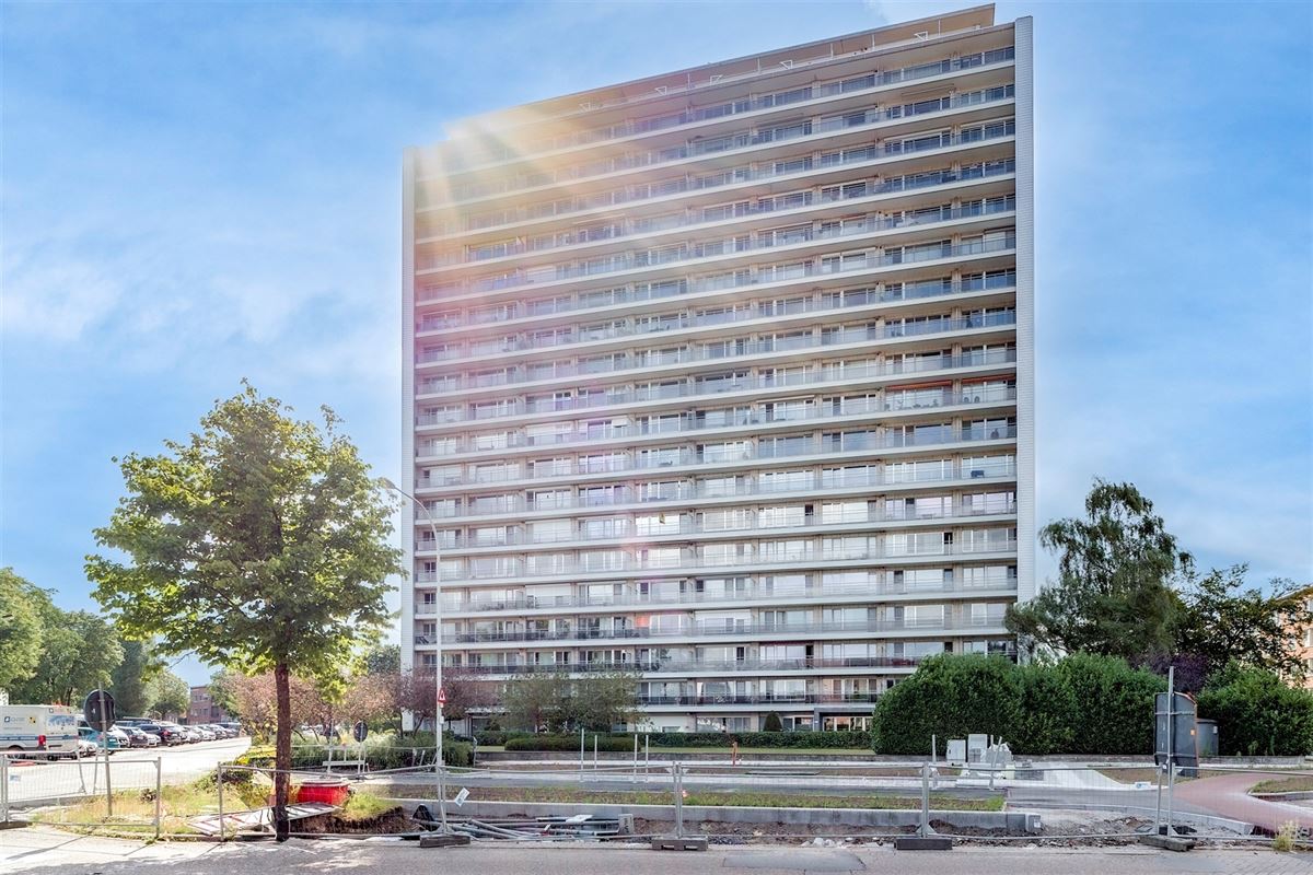 Instapklaar appartement met 3 slpk en zonnig terras