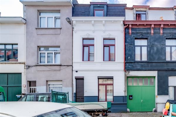 Huis met 4 slpk en stadstuin