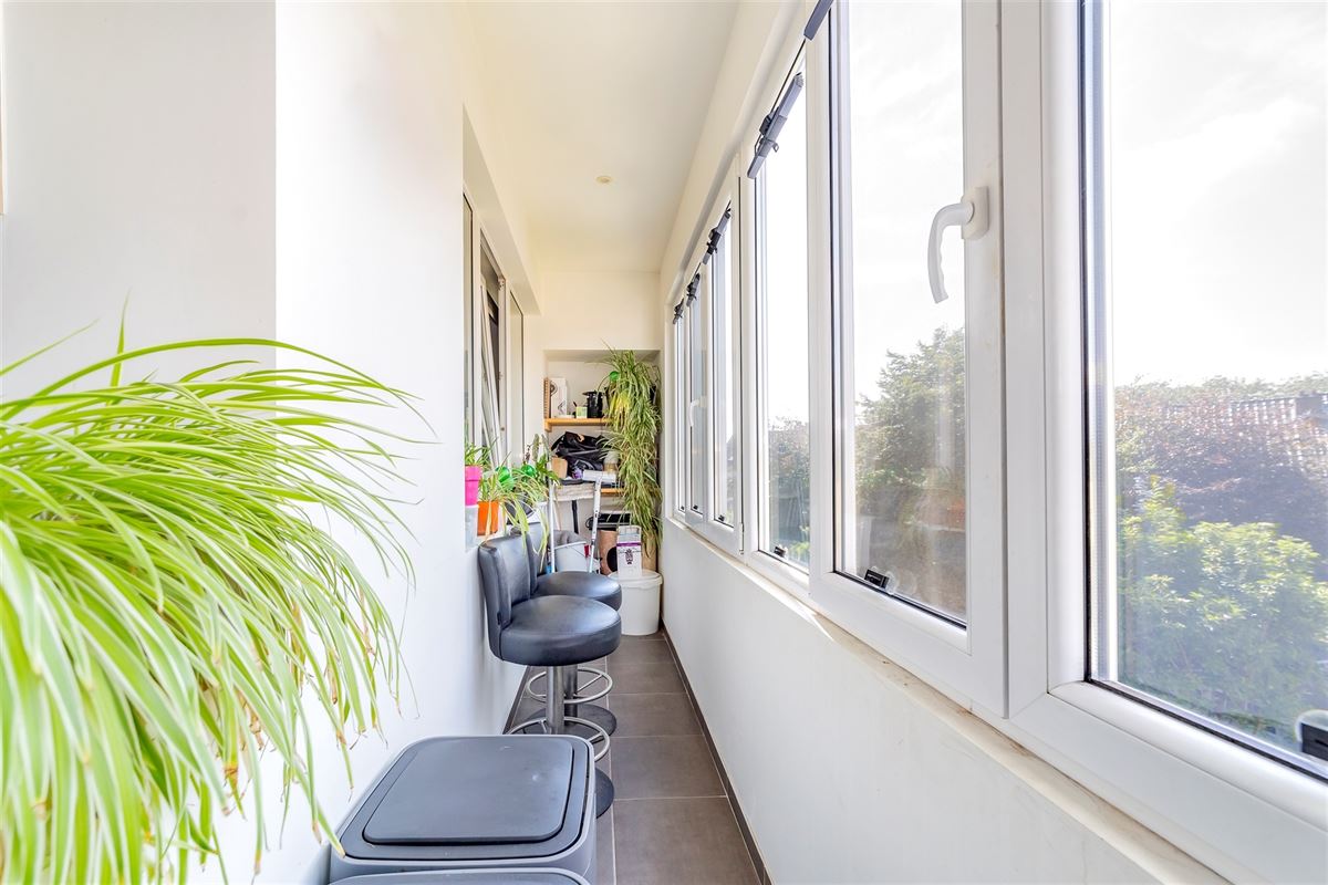 Instapklaar 2 slaapkamer appartement te Merksem